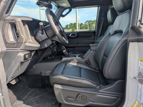 New 2026 Ford Bronco Badlands AWD/4WD image 19