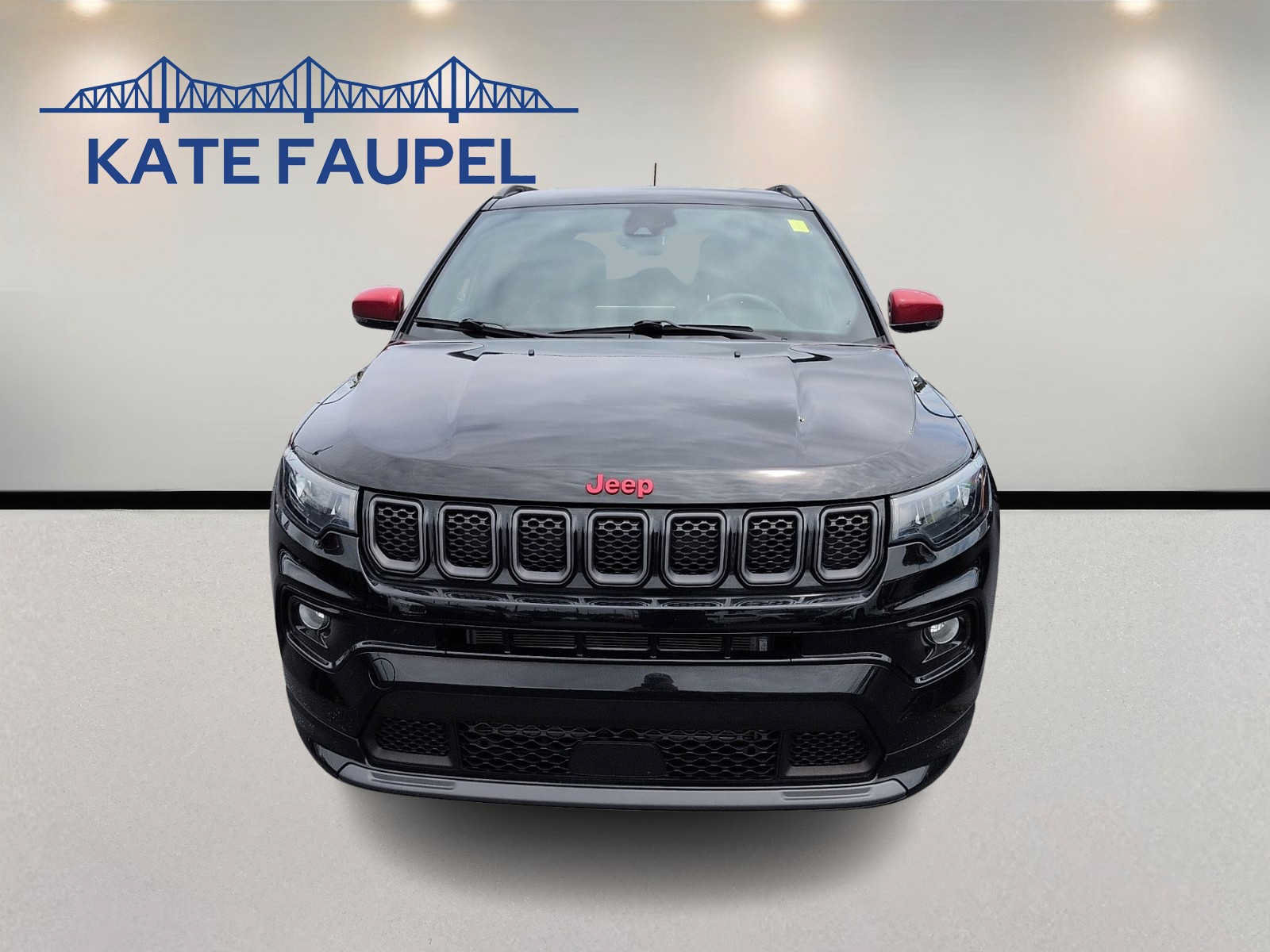 Used 2023 Jeep Compass Limited AWD/4WD image 2