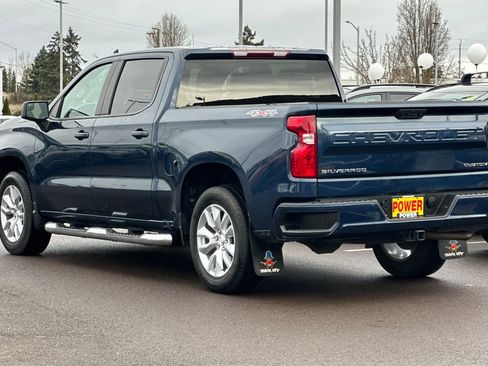 Used 2022 Chevrolet Silverado 1500 Custom image 6
