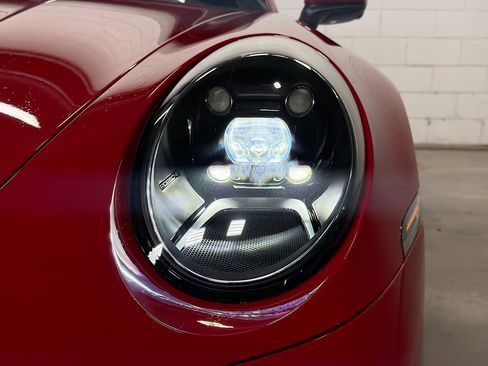 Used 2023 Porsche 911 Carrera image 10