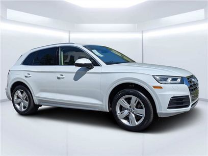 Used 2019 Audi Q5 2.0T Premium Plus w/ Premium Plus Package