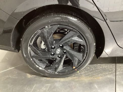 New 2026 Hyundai Elantra Sport w/ Cargo Package image 9