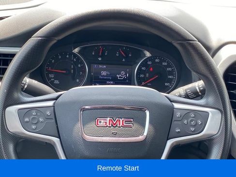 Certified 2023 GMC Acadia SLE w/ Driver Convenience Package FWD image 8