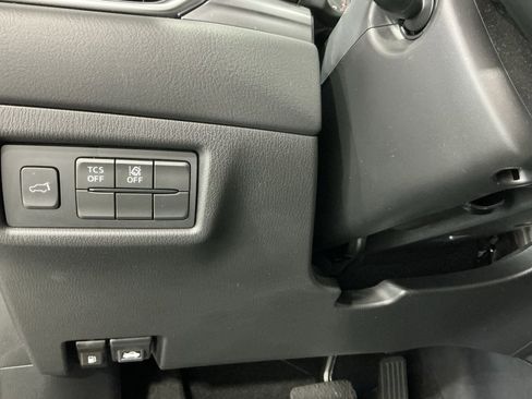 Used 2020 MAZDA CX-5 Touring image 16