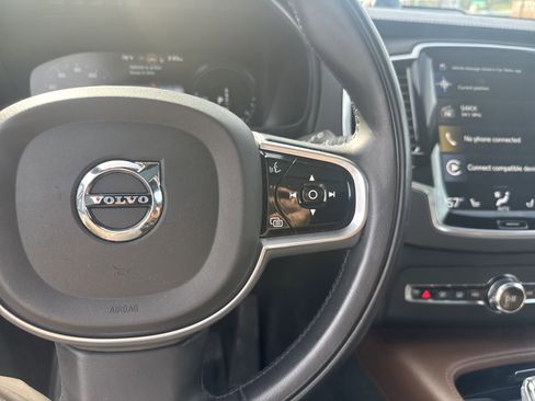 Used 2022 Volvo XC90 T8 Inscription image 19