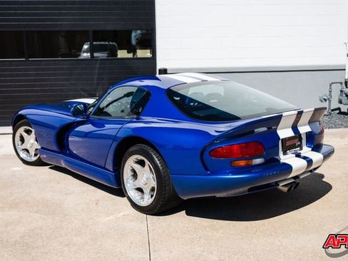 Used 1996 Dodge Viper GTS image 48