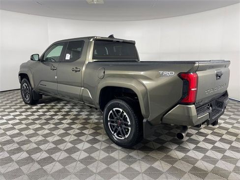 New 2025 Toyota Tacoma TRD Sport image 5