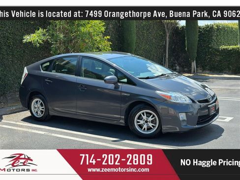 Used 2011 Toyota Prius Three FWD image 1