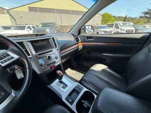 Used 2014 Subaru Outback 2.5i Limited AWD/4WD image 50