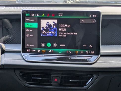 New 2026 Volkswagen Tiguan SE R-Line image 19