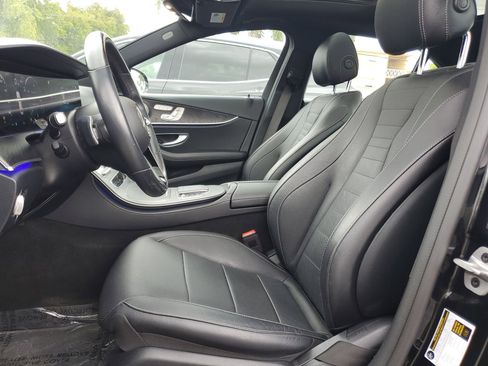 Used 2022 Mercedes-Benz E 350 Sedan image 22