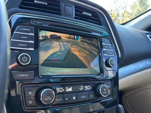 Used 2020 Nissan Maxima 3.5 SL w/ Floor Mat Group image 23