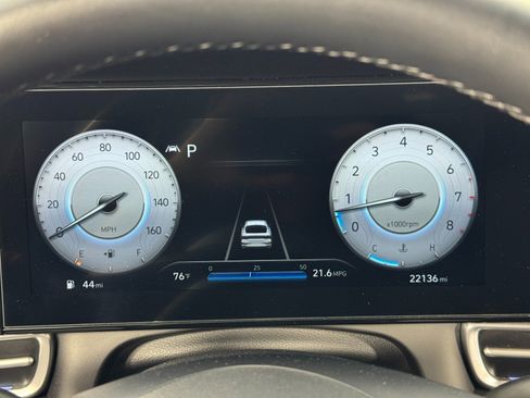 Used 2021 Hyundai Elantra Limited w/ Cargo Package image 19