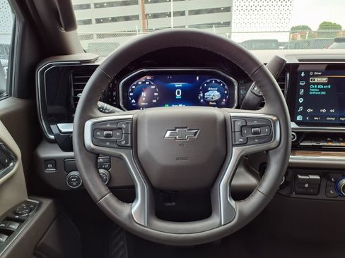 Used 2026 Chevrolet Silverado 1500 RST w/ RST Select Package RWD image 12