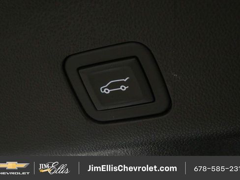Certified 2023 Chevrolet Tahoe Premier w/ Premium Package 2 AWD/4WD image 27