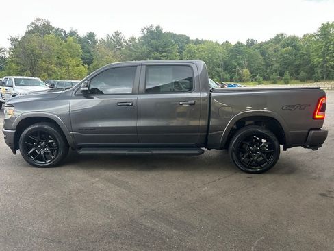 Used 2022 RAM 1500 Laramie AWD/4WD image 4