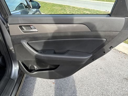 Used 2019 Hyundai Sonata Sport image 10