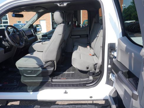 Used 2020 Ford F150 XLT w/ Equipment Group 301A Mid AWD/4WD image 21