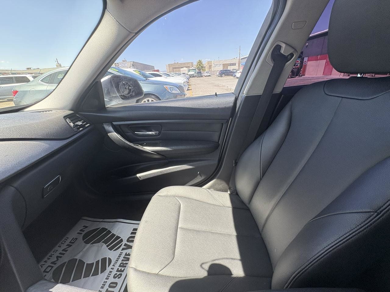 Used 2014 BMW 320i Sedan RWD image 14