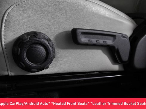 Used 2022 Jeep Wrangler Unlimited Sahara image 22