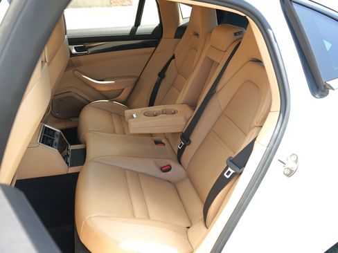 Used 2021 Porsche Panamera 4 AWD/4WD image 35