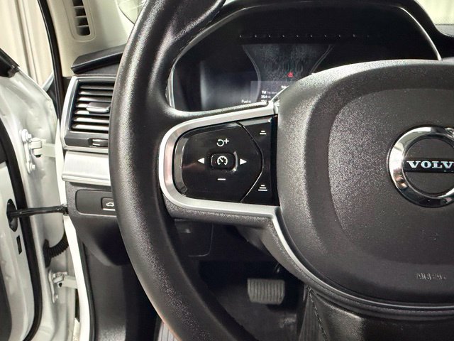 Used 2023 Volvo XC90 B5 Core w/ Protection Package Premier AWD/4WD image 18