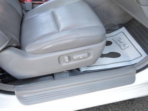 Used 2006 Toyota Camry XLE FWD image 27