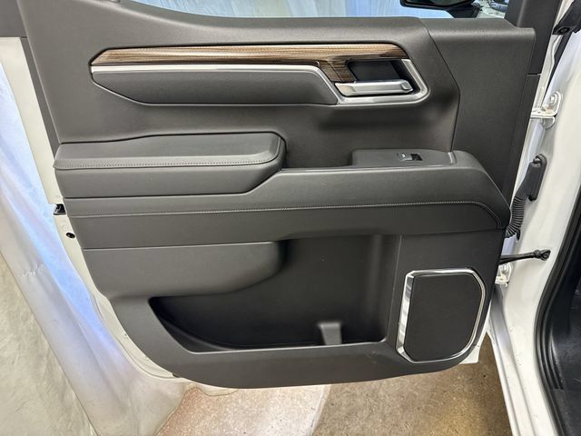 Certified 2025 Chevrolet Silverado 1500 LT AWD/4WD image 22