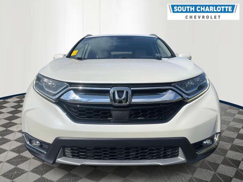 Used 2018 Honda CR-V Touring image 2