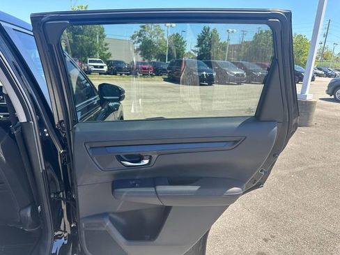 Used 2025 Honda CR-V EX image 23