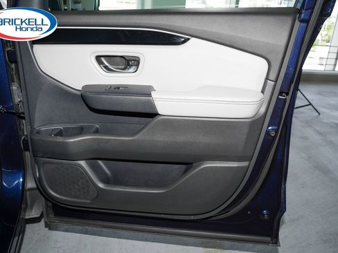 Certified 2023 Honda Pilot EX-L image 16