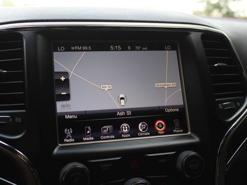 Used 2014 Jeep Grand Cherokee Limited w/ Trailer Tow Group IV AWD/4WD image 33