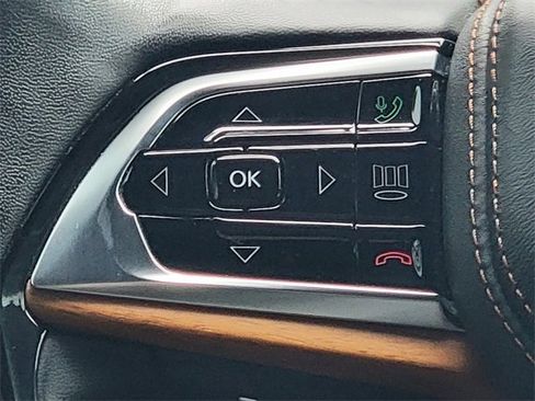 Certified 2023 Jeep Grand Cherokee Summit image 33