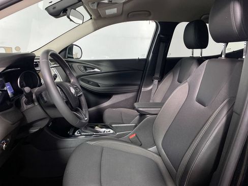 Certified 2023 Buick Encore GX Preferred w/ Cold Weather Comfort Package AWD/4WD image 11