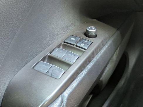 Used 2022 Toyota Camry XSE FWD image 23