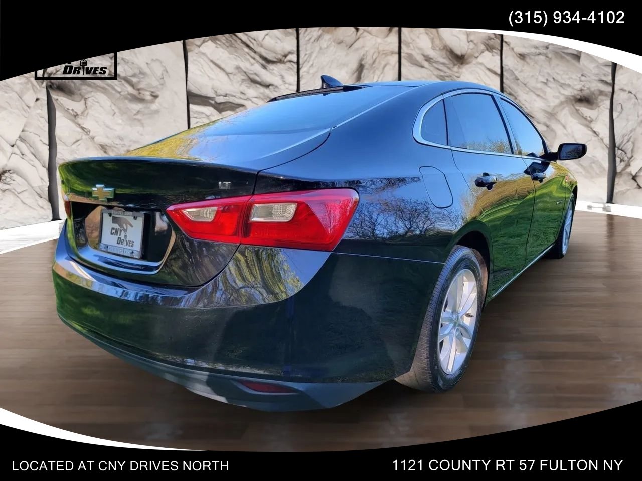 Used 2016 Chevrolet Malibu LT w/ Leather Package FWD image 5