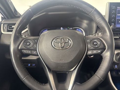 Used 2019 Toyota RAV4 XSE AWD/4WD image 19