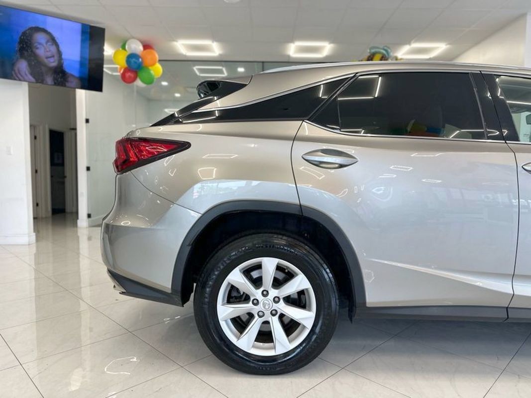 Used 2017 Lexus RX 350 AWD w/ Premium Package image 8