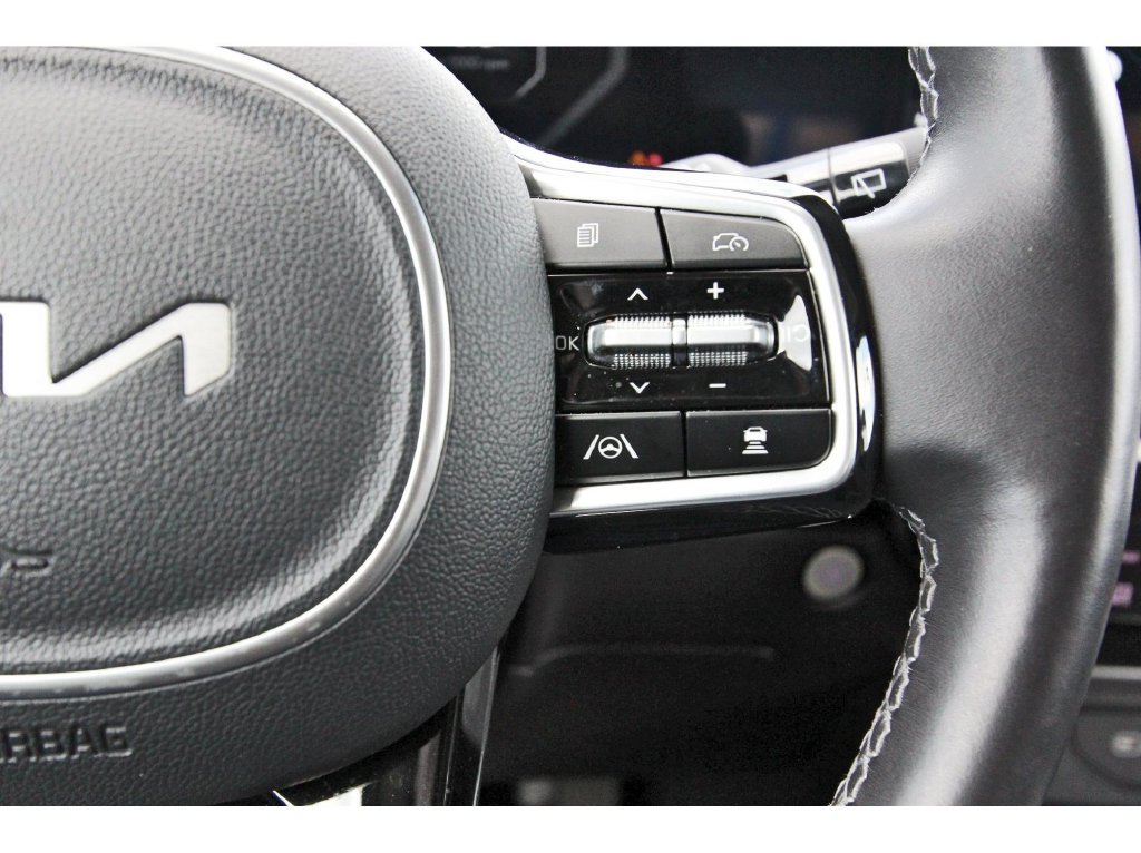 Used 2026 Kia Carnival SX Prestige FWD image 20