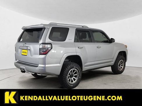 Used 2014 Toyota 4Runner Limited AWD/4WD image 5