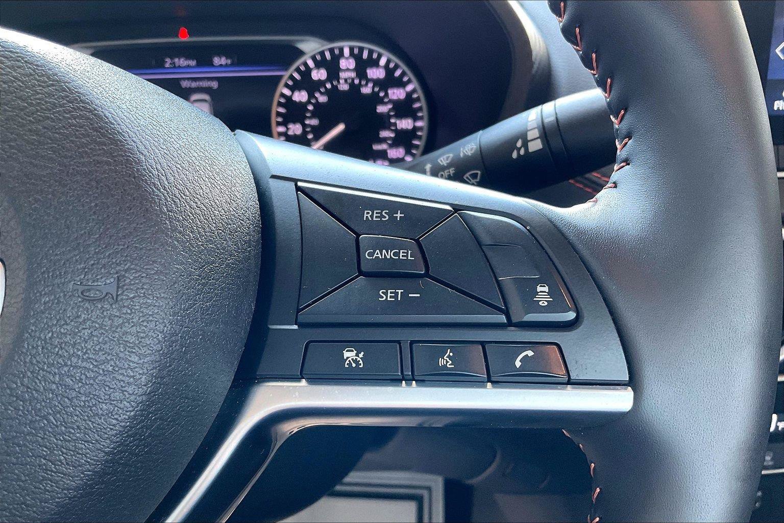Certified 2025 Nissan Sentra SR FWD image 20