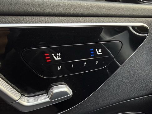 Used 2024 Mercedes-Benz C 300 Sedan image 14