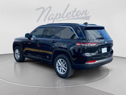 Used 2025 Jeep Grand Cherokee Laredo X w/ Luxury Tech Group I RWD image 6