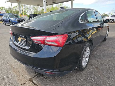 Used 2019 Chevrolet Malibu LT FWD image 17