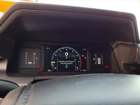 Used 2025 Toyota Tacoma SR5 image 12