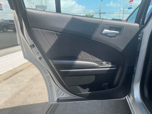 Used 2023 Dodge Charger SXT image 15