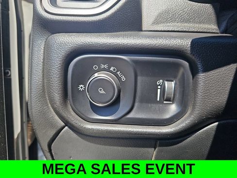 Used 2022 RAM 2500 Tradesman AWD/4WD image 24