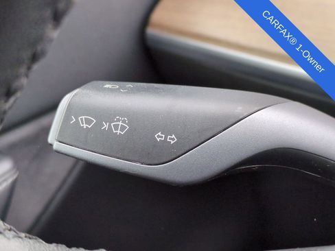 Used 2021 Tesla Model Y Long Range image 26