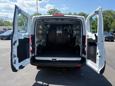 Used 2025 Ford Transit 250 Low Roof w/ Exterior Upgrade Package RWD image 7