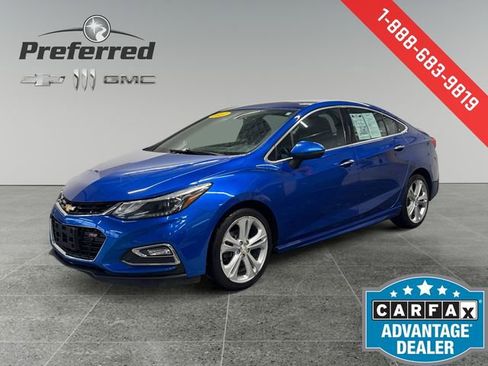 Used 2017 Chevrolet Cruze Premier w/ RS Package image 11